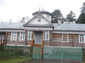 Избушки из дерева спасут рынок жилья